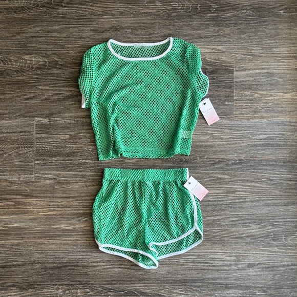 Two-Piece Set - Picture 2 of 3